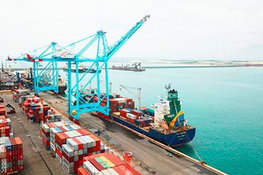 PIB do Nordeste deve se aproximar de R$ 2 trilhões, com Ceará projetado entre as maiores economias da região até 2027.